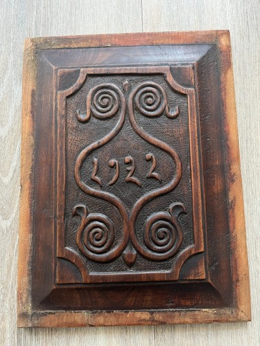 1722 ornate furniture panel