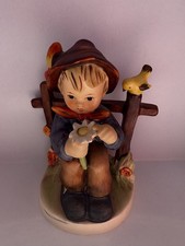 Mint condition: Goebel Hummel #174 She Loves Me She Loves Me Not Figurine c.1955