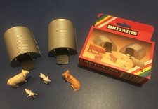 Britains Farm 2 Shelters With