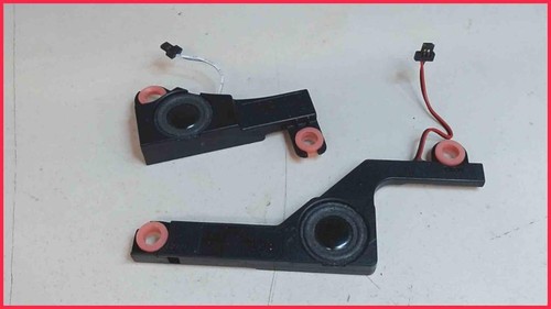 Speaker boxes right - (r), &