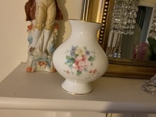 Vintage royal doulton vase