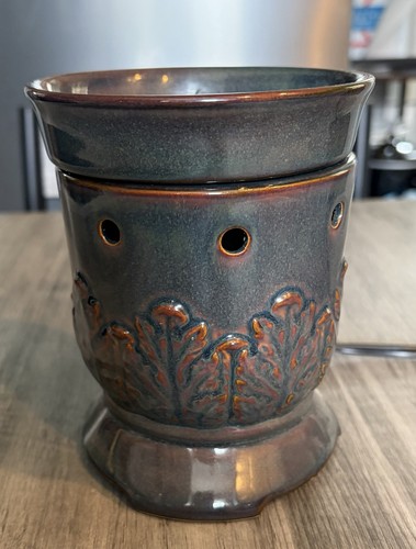 Scentsy corinth full size - full-size, wax