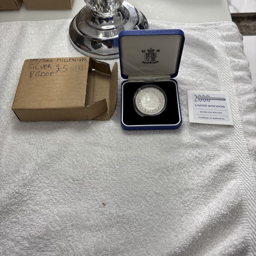 1999 british royal mint 28g - mint, 28.28g