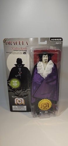 Mego dracula glow dark - glow,