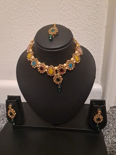 Indian jewellery set - jewellery,