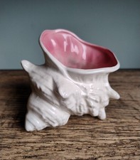 Striking Vintage Japanese Bristolia White Conch Shell Vase 