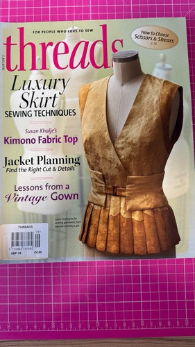 Threads sewing magazine - , issue