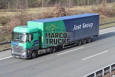 Truck Photo Mercedes-Benz