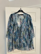 Woman’s Doris Streich Blue