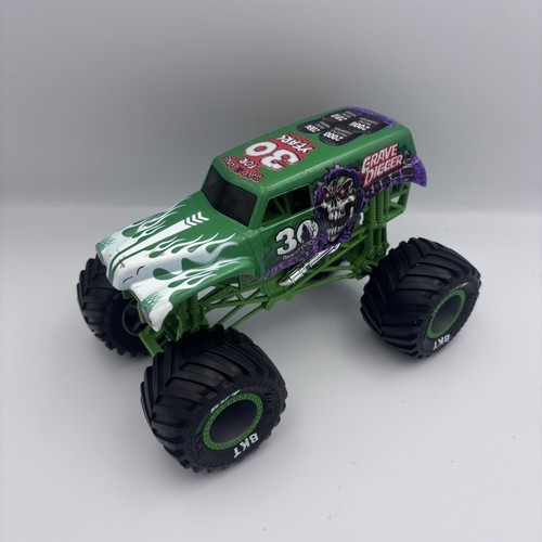 Monster jam grave digger - monster,