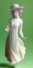 Nao Lladro Porcelain Pink Hat