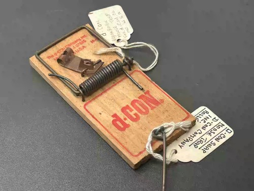 Vintage mouse trap d con - vintage,