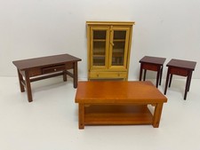 SMALL BUNDLE MORE MODERN