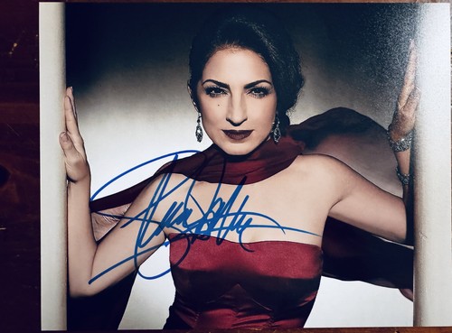 Gloria estefan signed - estefan,