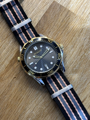 James bond 007 - 007, b