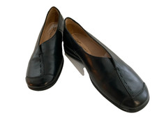 Clark Springers black flat