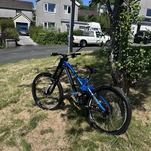 Mondraker summum pro team - summum,