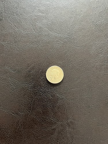 Pound coin egyptian arch - 1,