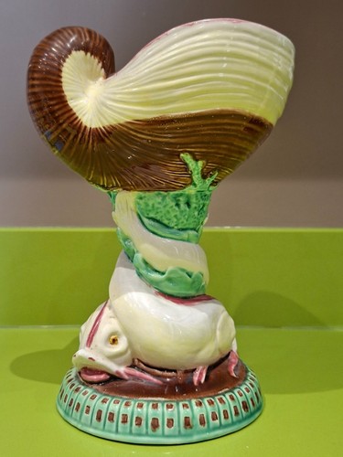 Majolica sea shell and - sea, fish