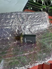 FORD MONDEO/TRANSIT FUEL PRESSURE SENSOR 2345718