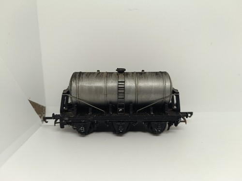 Wrenn wheel tank wagon - wrenn,