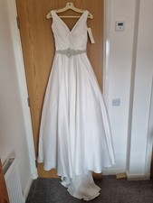 Ronald Joyce Wedding Dress, the Victoria Jane Collection Size 8