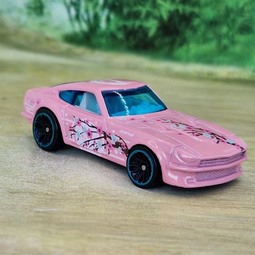 Hot wheels datsun - wheels, 240z