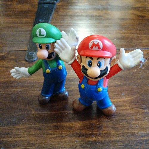 Mario luigi mcdonalds happy - mario,