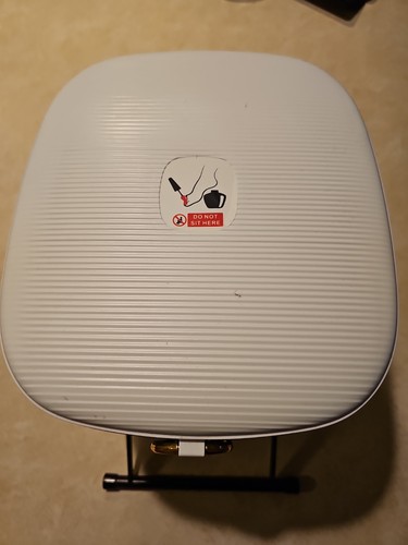 Adjustable pedicure rest - adjustable,