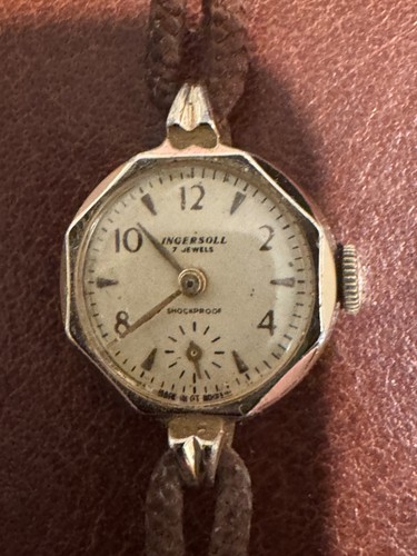 Vintage ingersoll wristwatch - vintage,