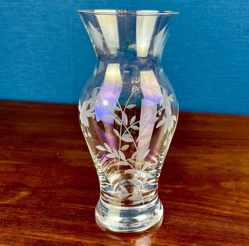 Vintage engraved crystal bud - crystal,