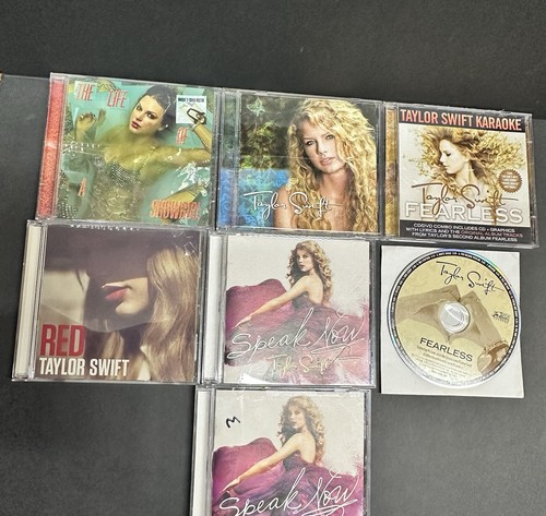 Taylor swift lot - swift, 7