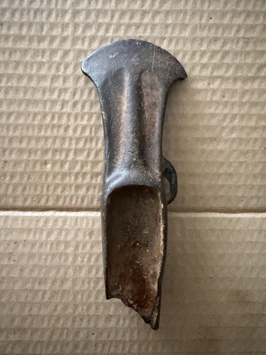 Side looped palstave bronze - side,