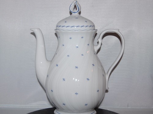 Coffee pot person - pot,