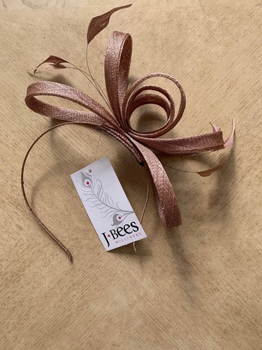 Fasinator for wedding the - or,