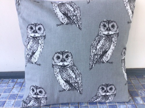 Silver grey owl - silver, cushion