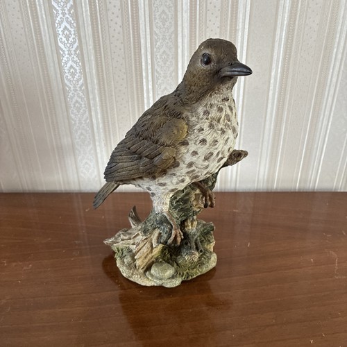 Decorative pottery thrush - decorative,