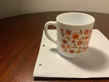 1 Vintage Retro 70’s Arcopal France Scania Large 9cm Tall Mug/Milk Glass RARE