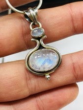 Silver and high quality moonstones pendant with 16 inches chain-10.84 grams