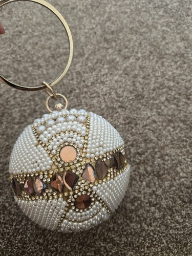 Pearl bead clutch - bead, bag