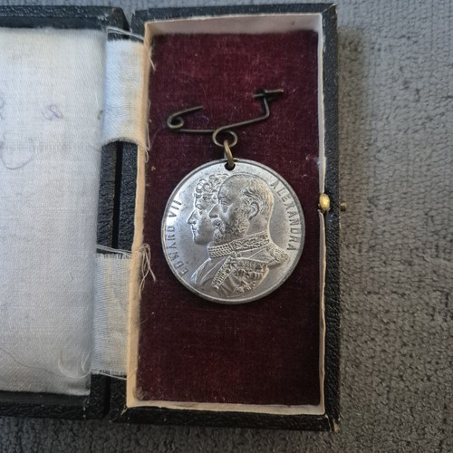 1902 commerative medal - commerative,