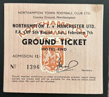 Signed 1970 George Best