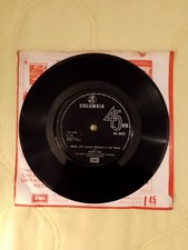 BENNY HILL Ernie (The Fastest Milkman In The West) 1971 UK Columbia DB8833 VG