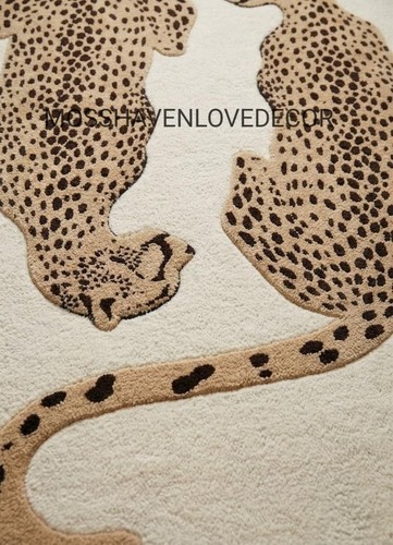 Cheetah wool rug hand - wool, tufted
