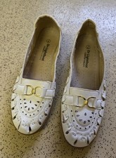 Dr Lightfoot comfort concept slip on, white shoes, with gold detail, Size 7