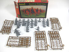 Caesar boxed 1/72 "Republican Roman Army ",045 Military models Toy soldiers.