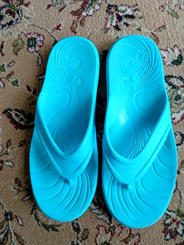 Skechers blue flip flops - skechers,