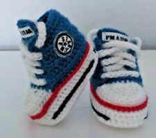 BABY CROCHET KNITTING HAND