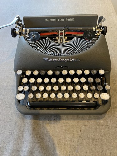 Remington rand deluxe model - rand,