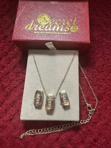 Secret dreams plated gold - secret,